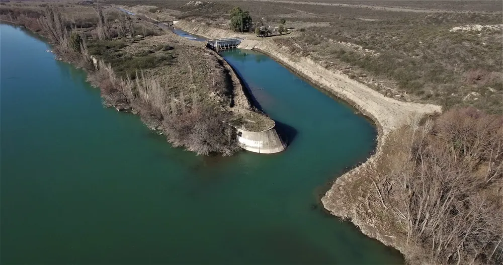 1712326210_a9876b3dbfec1c3df4c2