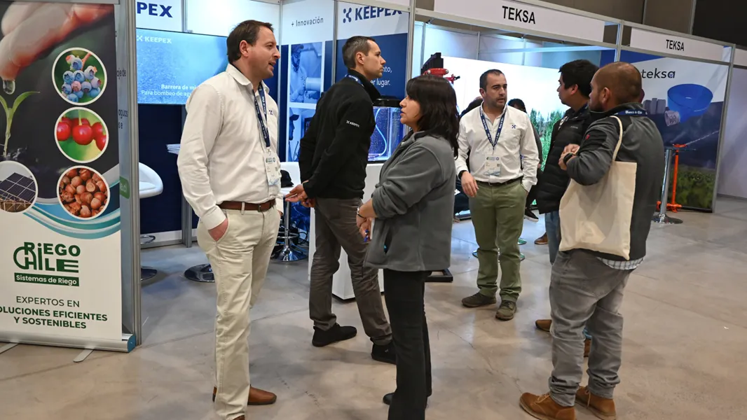 SR-EXPOAGRYD EN TERRENO