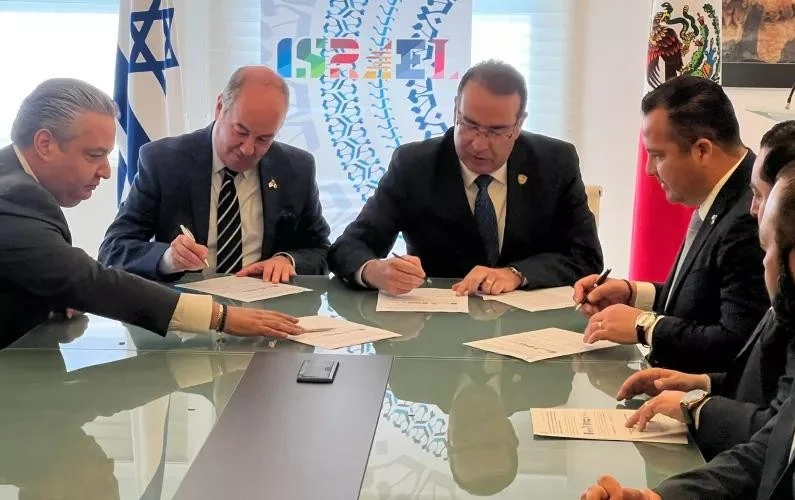mr-Mexcio eIsrael