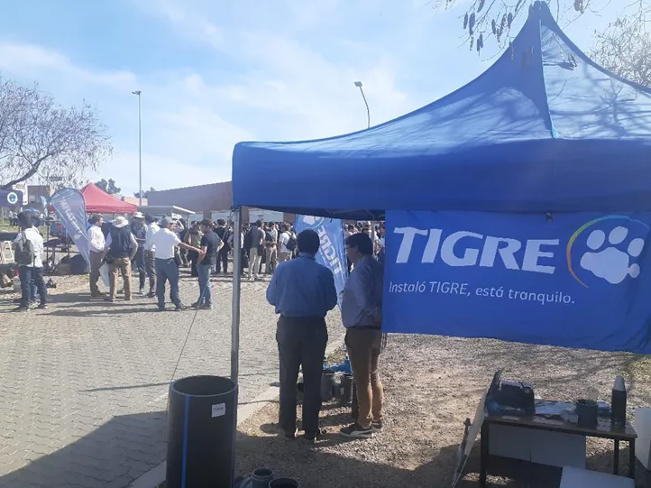 mr-tigre Expo Regando Juntos (5)