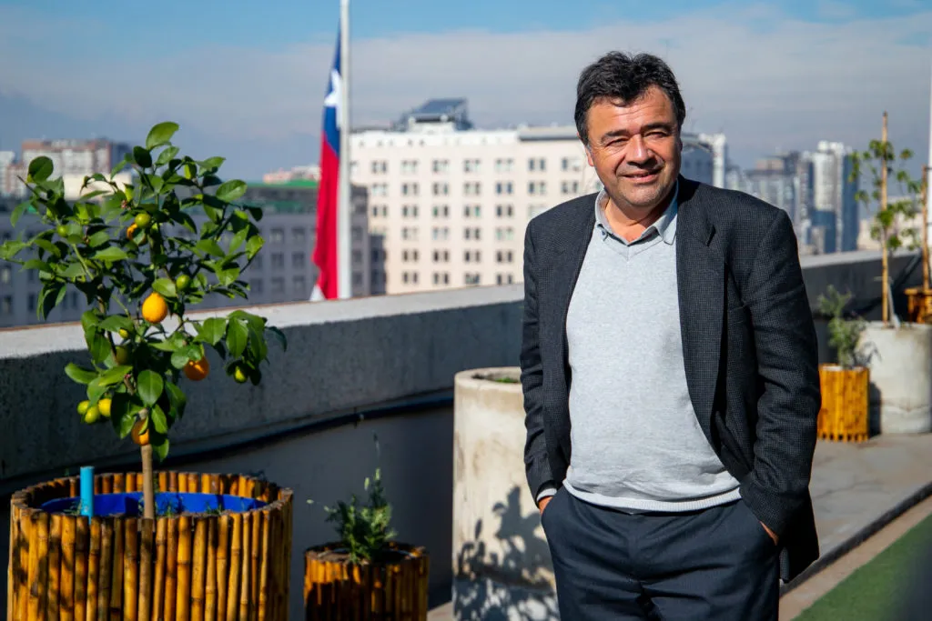 SR-ESTEBAN VALENZUELA