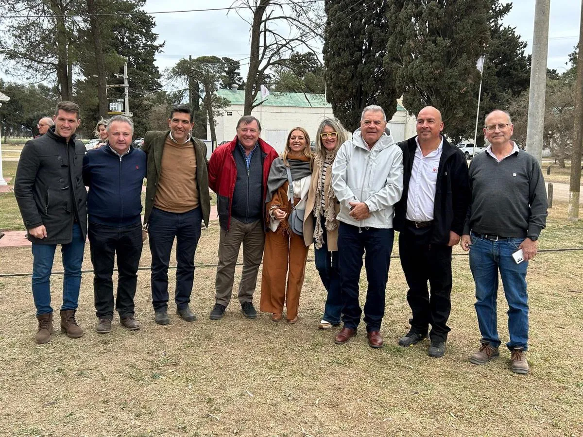 e1db9c55-555f-4f3a-8c90-d4b376a3f9b5